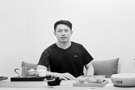           在挫折中堅守、在創(chuàng)新中奮進。        
